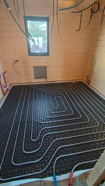 Завершили 2 этап и тем самым закончили монтаж коммуникаций, запустив отопление и водопровод, в доме из клеёного... | Интересный контент в группе Отопление,Сантехник Ярославль,Кострома.ДокаМастер+ в ОК (Одноклассники)