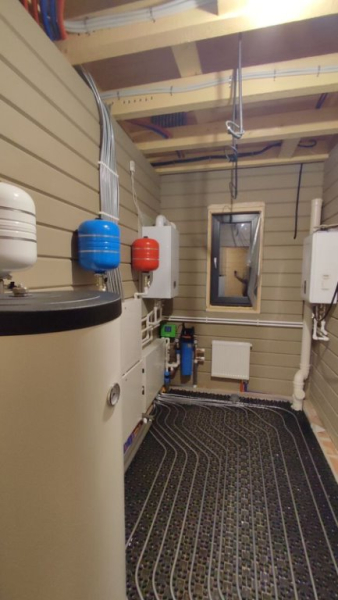 Завершили 2 этап и тем самым закончили монтаж коммуникаций, запустив отопление и водопровод, в доме из клеёного... | Интересный контент в группе Отопление,Сантехник Ярославль,Кострома.ДокаМастер+ в ОК (Одноклассники)