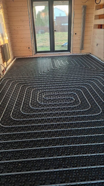 Завершили 2 этап и тем самым закончили монтаж коммуникаций, запустив отопление и водопровод, в доме из клеёного... | Интересный контент в группе Отопление,Сантехник Ярославль,Кострома.ДокаМастер+ в ОК (Одноклассники)