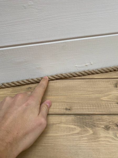 Как я закрыл зазоры без плинтусов — простой приём, который реально работает | Интересный контент в группе Михалыч Строит Дом в ОК (Одноклассники)