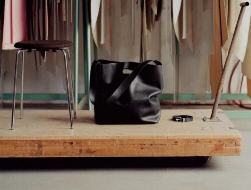 Fritz Hansen представил коллаборацию с брендом одежды Another Aspect