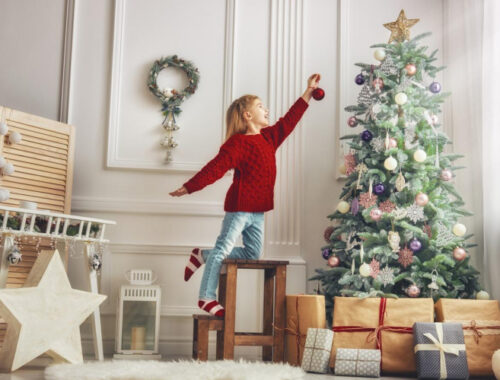 Как украсить елку в 2026 году и в каких цветах наряжать Как украсить елку в 2026 году и в каких цветах наряжать