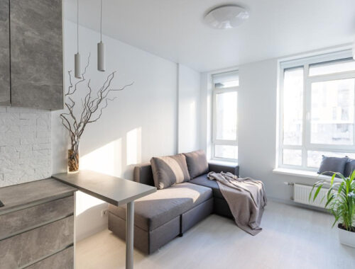 Цены аренды жилья снизились за год почти во всех мегаполисах России