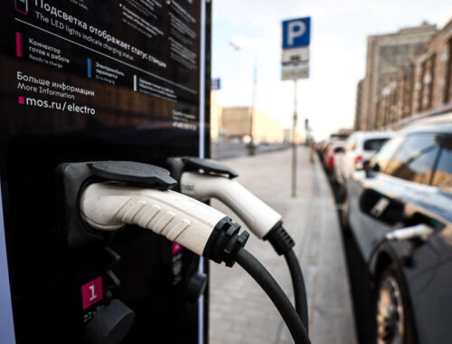 ГД отклонила проект об оборудовании парковок зарядками для ГД отклонила проект об оборудовании парковок зарядками для