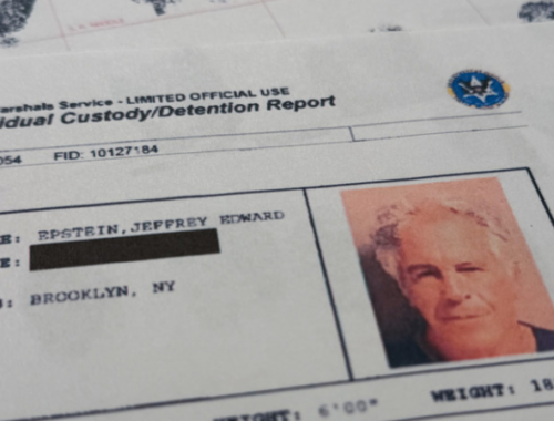 Коррупция на Украине, русские девушки и Жириновский: что показали новые файлы Эпштейна Коррупция на Украине, русские девушки и Жириновский: что показали новые файлы Эпштейна