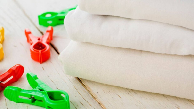 Заправляем одеяло в пододеяльник быстро и с первого раза: простой лайфхак сэкономит время и нервы