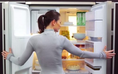 Неприятный запах в морозильной камере: как бороться